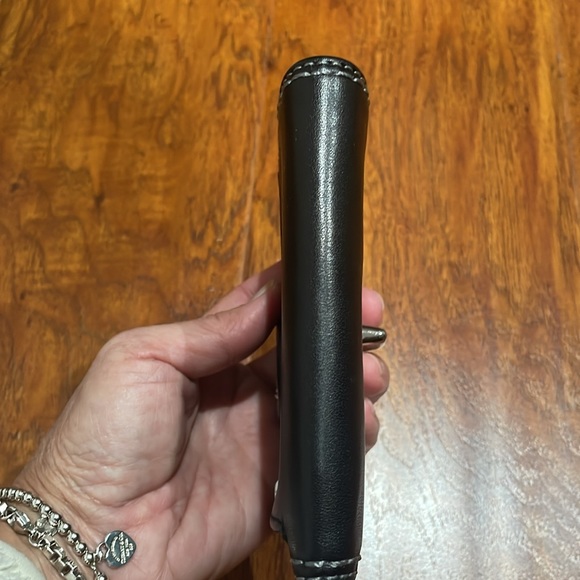 💯 COACH Black Leather Turn-lock Wallet. RARE! - Picture 7 of 7